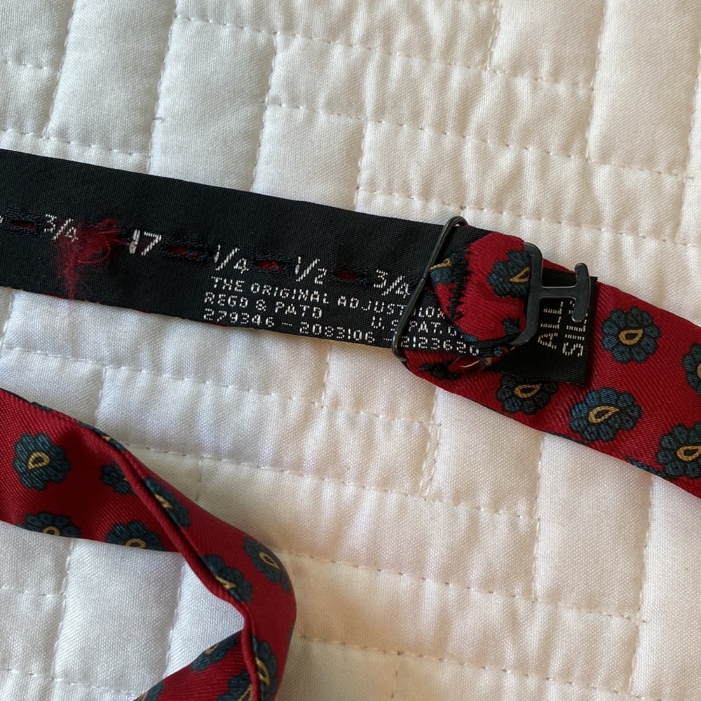3 bow ties - Picture 3 of 6